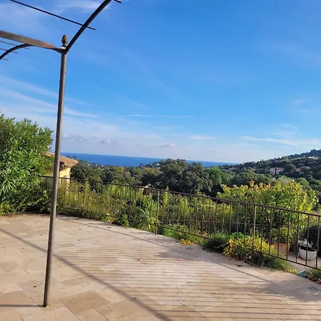 Casa de Férias L'eau Des Oliviers Cavalaire-sur-Mer