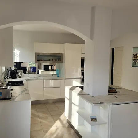 L'eau Des Oliviers Holiday home