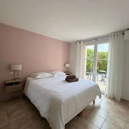 L'eau Des Oliviers Кавалер-сюр-Мер